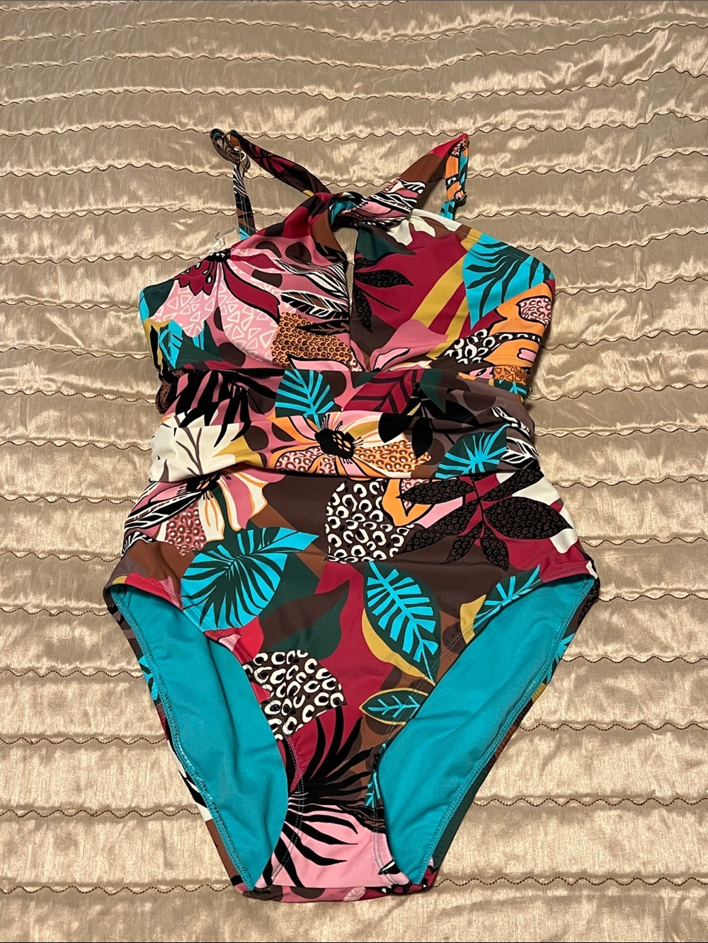 NWT Bleu|Rod Beattie shirred bandeau one piece halter swimsuit size 8